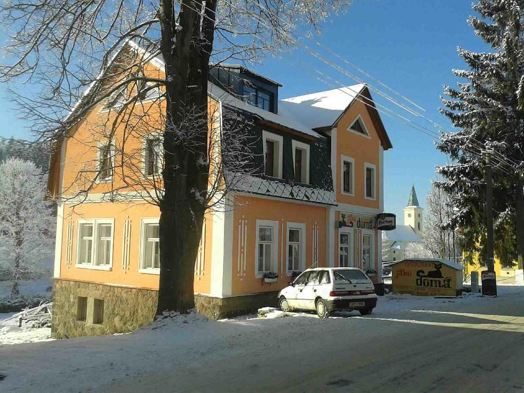 Jako Doma Albrechtice v Jizerskych horach Esterno foto